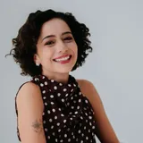 Dra. Ana Cláudia Nacer
